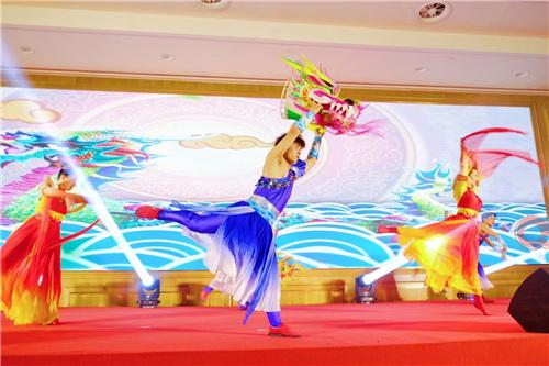 成都写福字对联-不倒翁表演-舞龙舞狮-人偶卡通人演出公司 成都写福字对联-不倒翁表演-舞龙舞狮-人偶卡通人演出公司