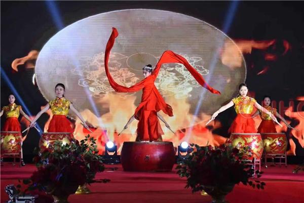成都管弦乐队/小提琴/大提琴/民乐表演/古筝/琵琶电子琴演员演出电话联系 成都管弦乐队/小提琴/大提琴/民乐表演/古筝/琵琶电子琴演员演出电话联系
