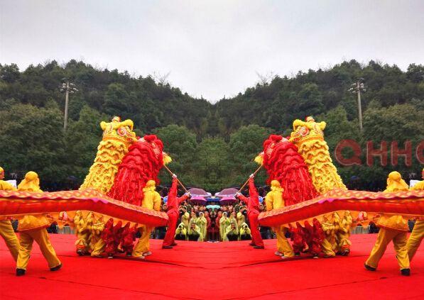 成都开业庆典 ​舞狮活动是民族庆典的传承