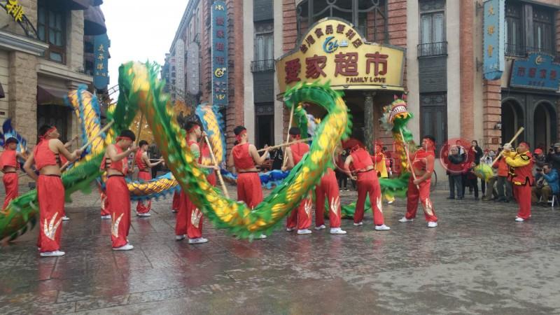 成都为什么舞狮中要舞龙灯 成都为什么舞狮中要舞龙灯