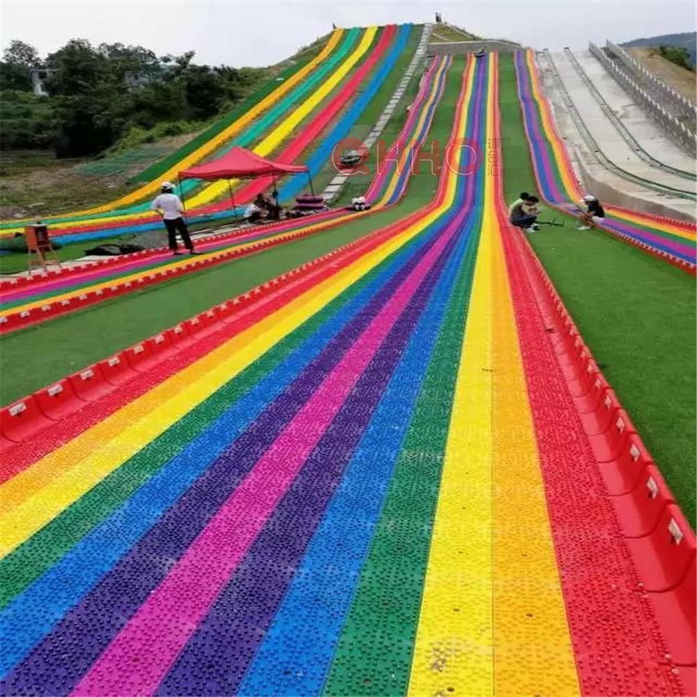 新颖游乐设备彩虹滑道 深受客户好评 七彩滑道
