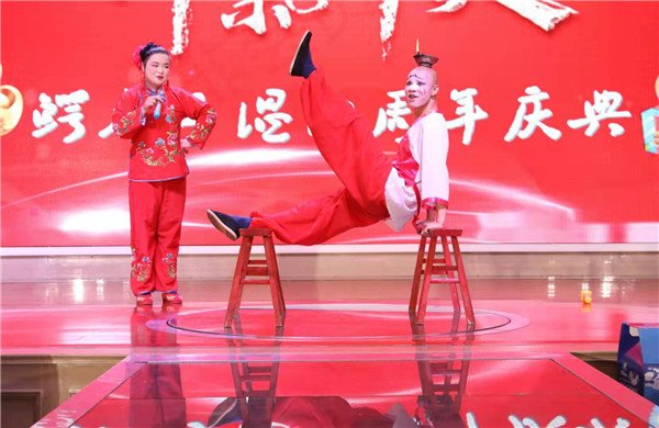 成都演绎演出公司推荐节目:舞蹈/曲艺/川戏变脸吐火/专业主持人 成都演绎演出公司推荐节目:舞蹈/曲艺/川戏变脸吐火/专业主持人
