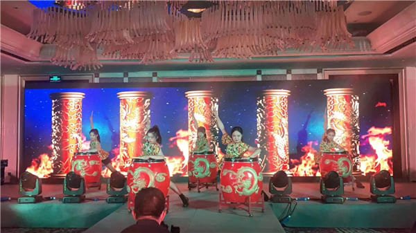 成都舞蹈乐队路演演出-兼职充场演员-卡通人偶扮演-网红主播 成都舞蹈乐队路演演出-兼职充场演员-卡通人偶扮演-网红主播