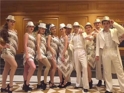 成都舞蹈乐队路演演出-兼职充场演员-卡通人偶扮演-网红主播 成都舞蹈乐队路演演出-兼职充场演员-卡通人偶扮演-网红主播